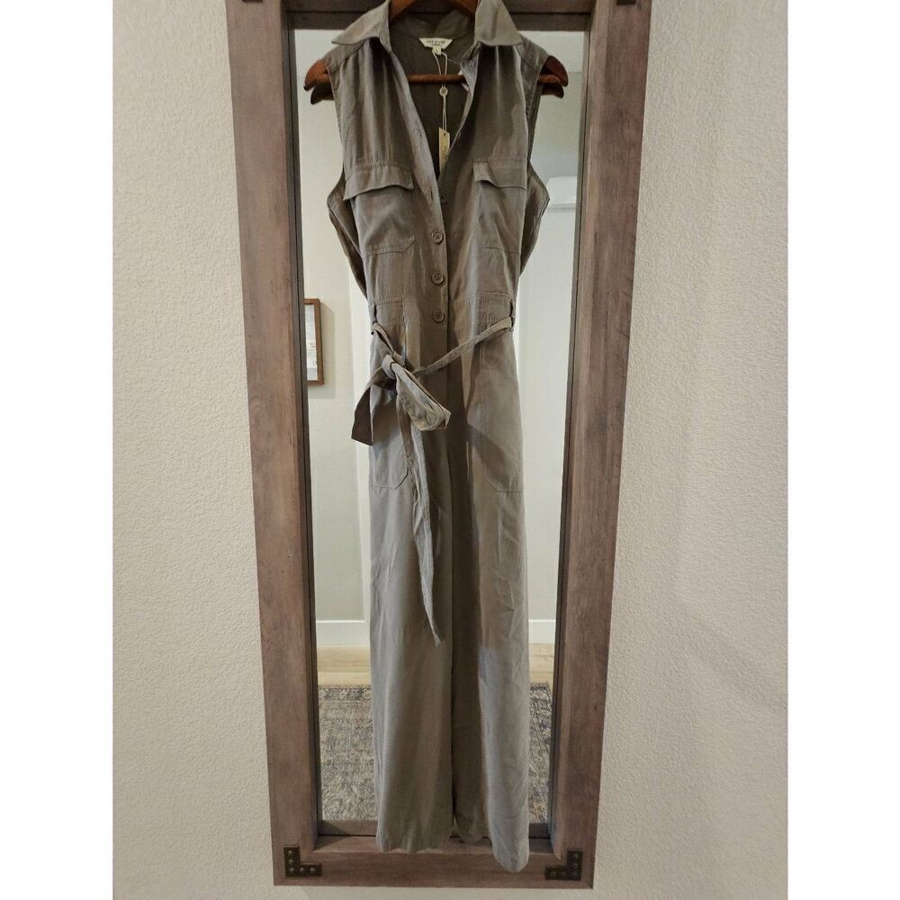 Max studio military cargo jumpsuit. Large